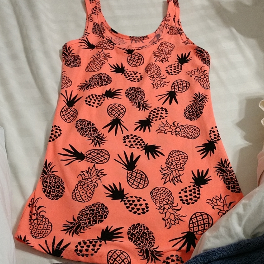 Junior pineapple tank top